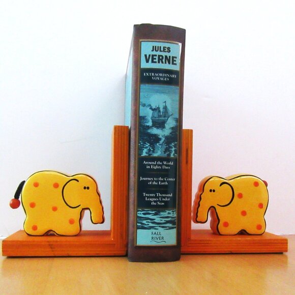 Ceramic elephant wood bookends - library decor - childs room - yellow elephants - Picture 2 of 7